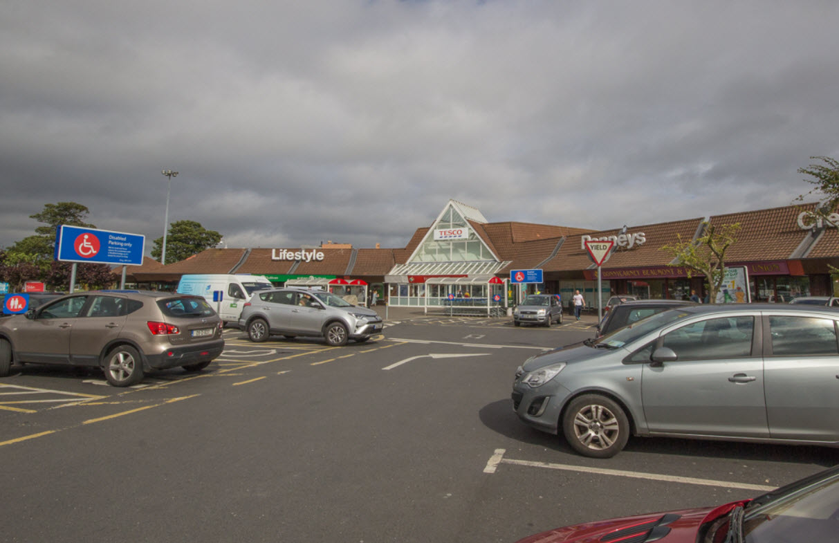 Artaine Castle Shopping Centre, Ireland